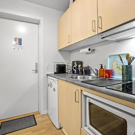 Awesome Apartment In Nexo With Sauna Snogebaek
